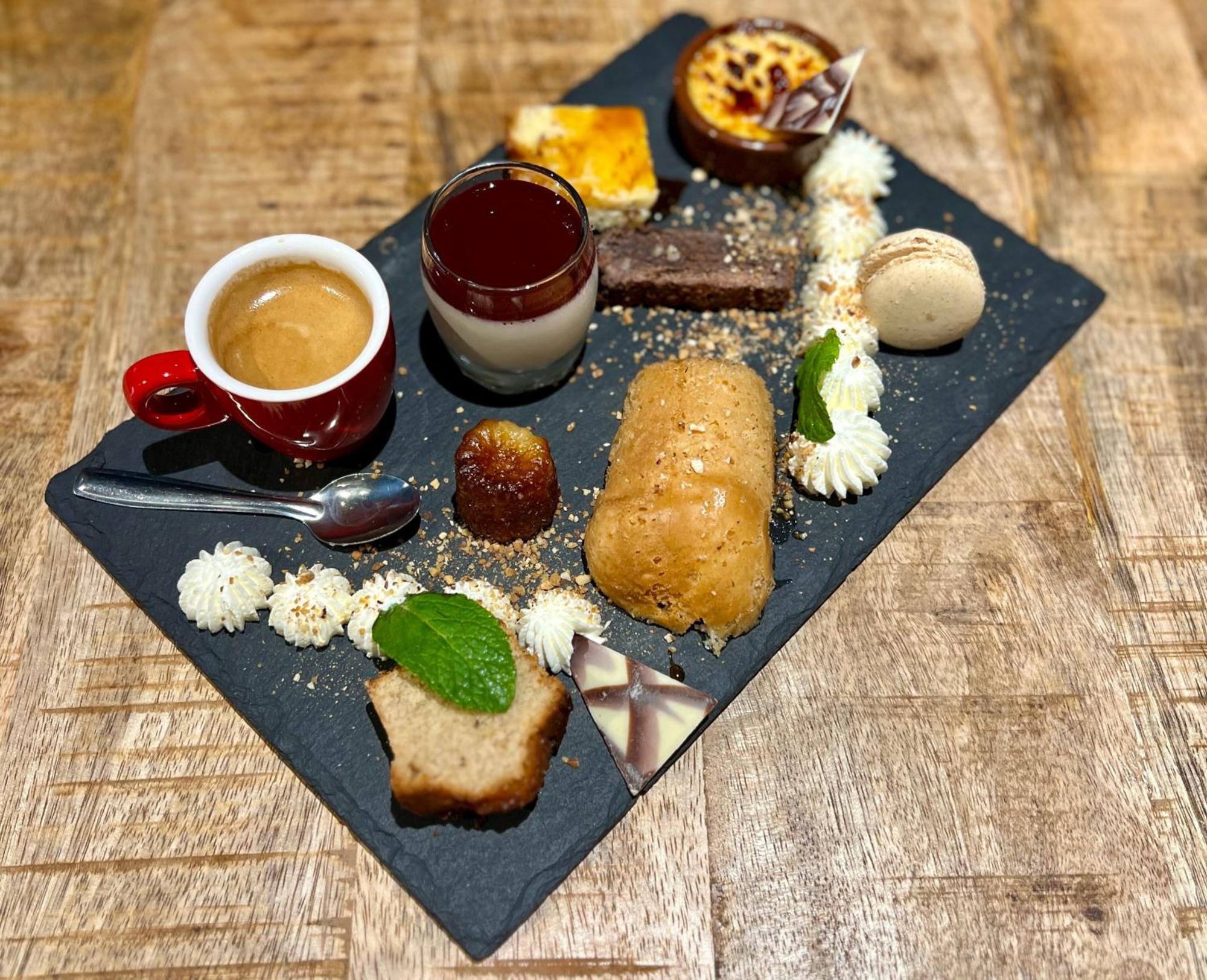 Logis Hotel, Chalets Et Restaurant Les Chatelmines Ла-Бресс Екстер'єр фото