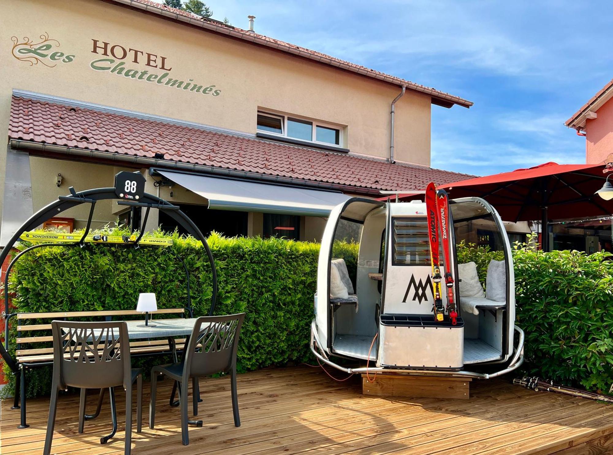 Logis Hotel, Chalets Et Restaurant Les Chatelmines Ла-Бресс Екстер'єр фото