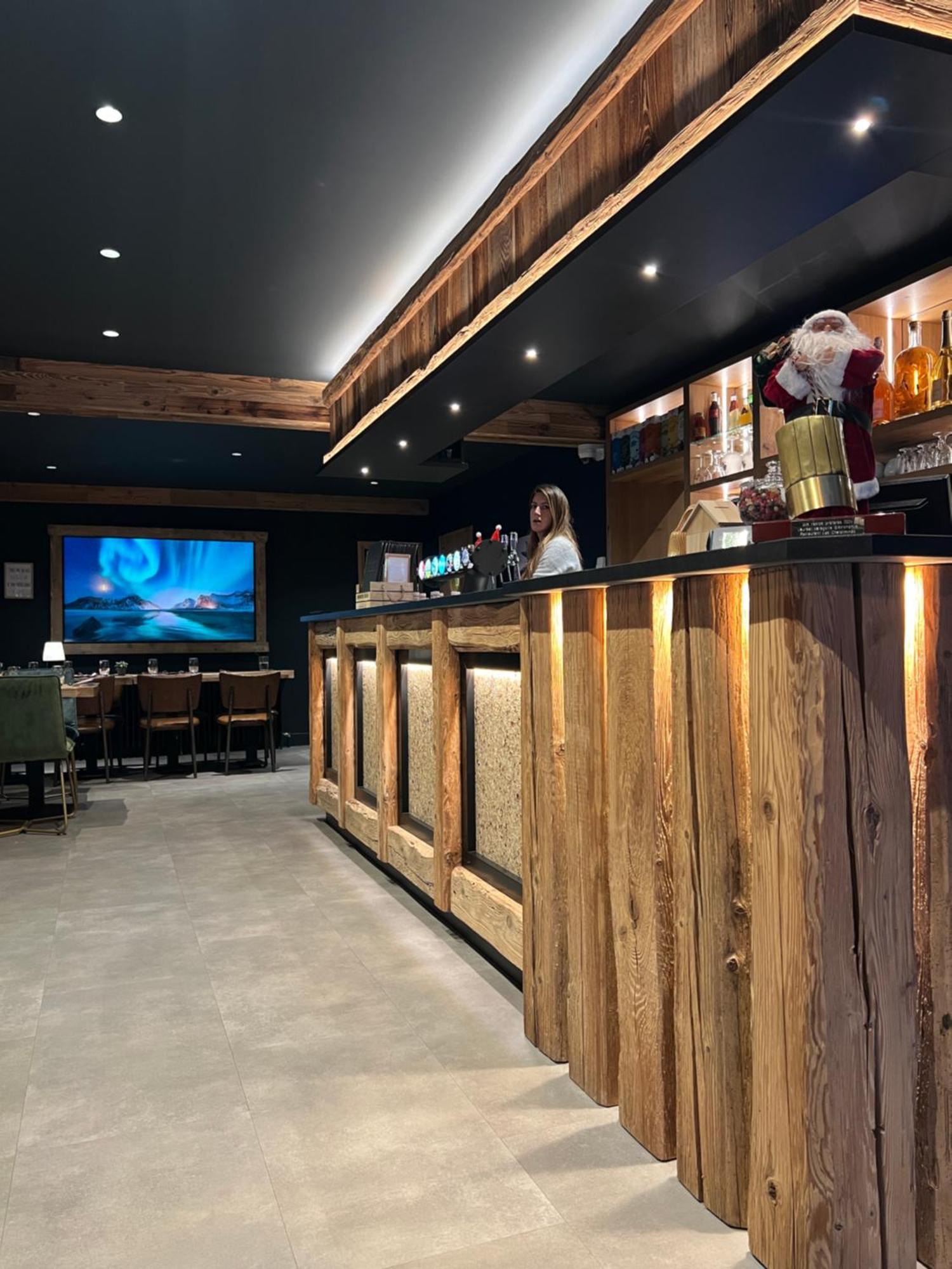 Logis Hotel, Chalets Et Restaurant Les Chatelmines Ла-Бресс Екстер'єр фото